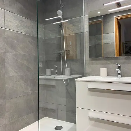 Chamonix, Terrasse, 4 Pers, Parking Privé - Fr-1-343-172 Apartmán