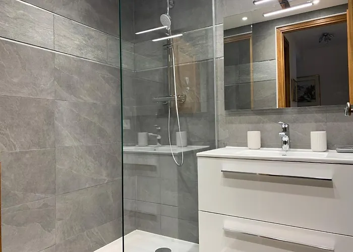 Chamonix, Terrasse, 4 Pers, Parking Prive - Fr-1-343-172 Apartment